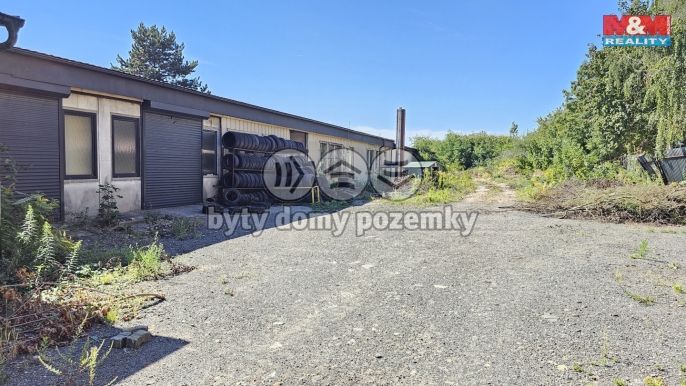 Pronájem, Obchod a služby, Chrášťany