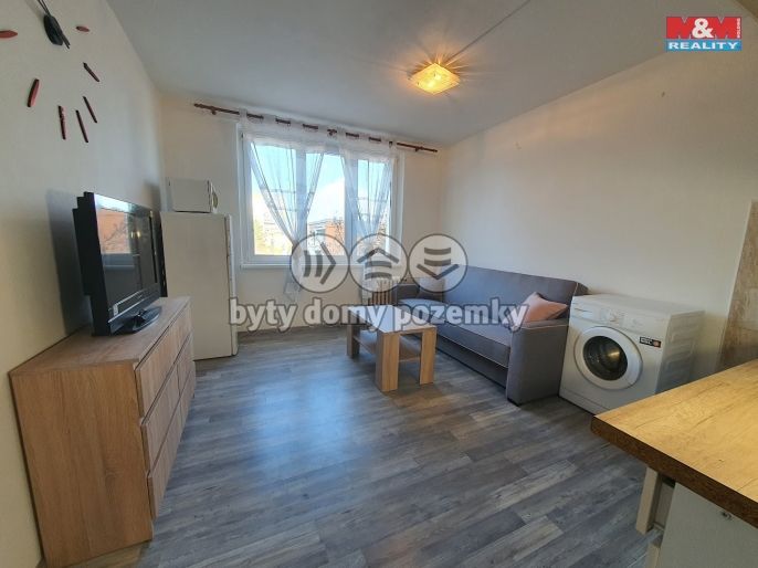 Pronájem, Byt 1+kk, Sokolov