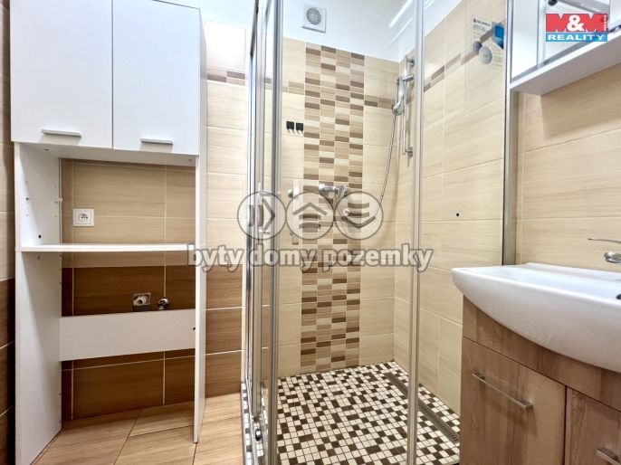 Prodej, Byt 3+1, Mojné