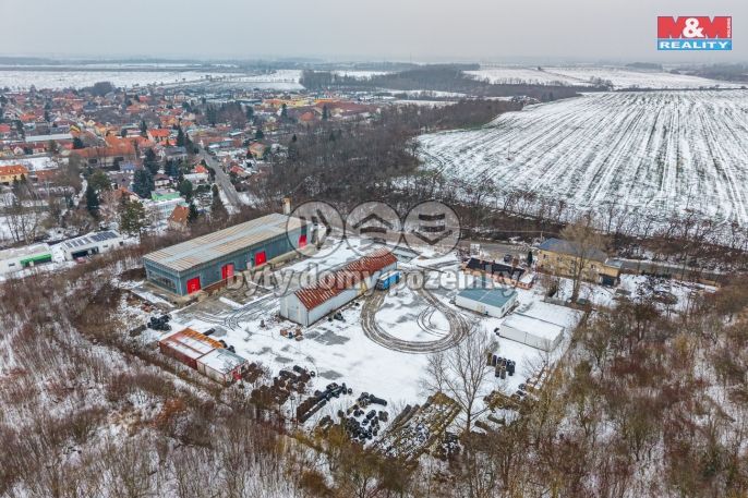 Pronájem, Sklad, Veleň