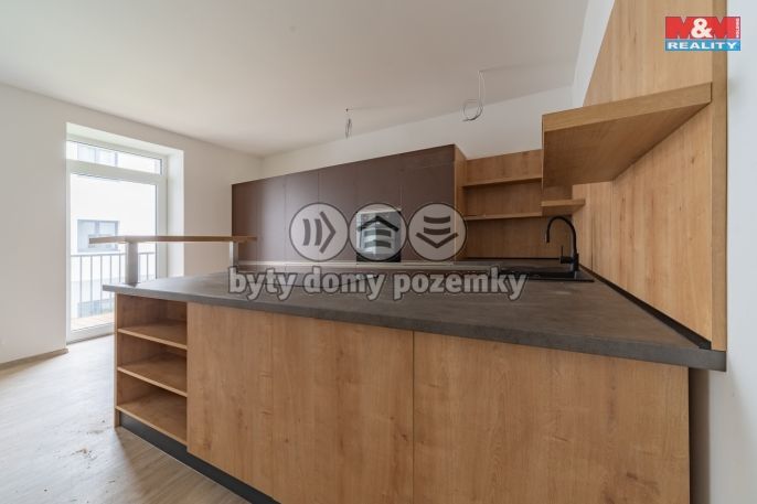 Pronájem, Byt 4+kk, Cheb