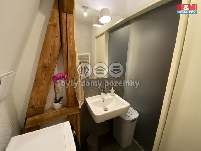 Pronájem, Byt 2+kk, Jablonec nad Nisou