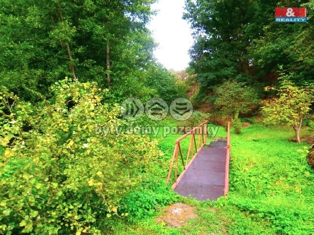 Prodej, Pole, Blatno