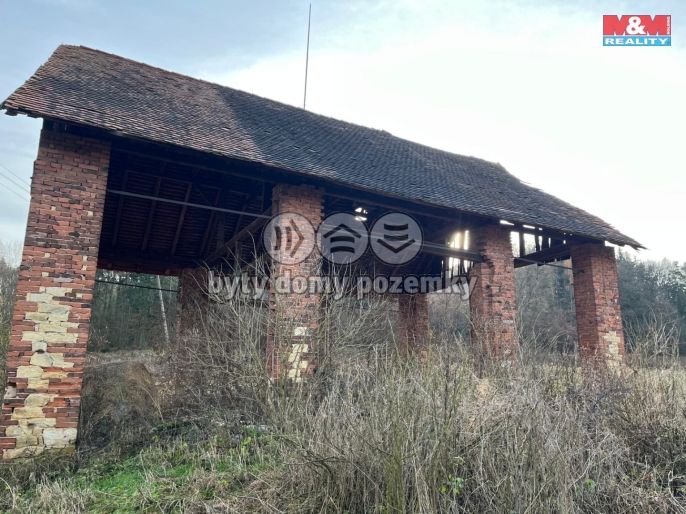 Prodej, Zemědělská usedlost, Pnětluky