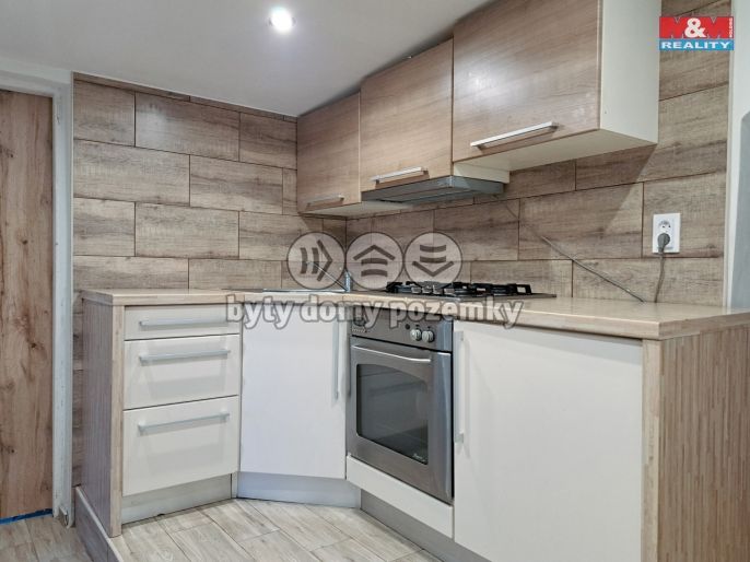 Pronájem, Byt 2+1, Třebusice