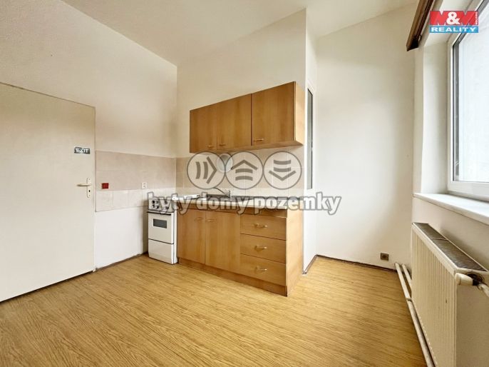 Pronájem, Byt 1+1, Děčín
