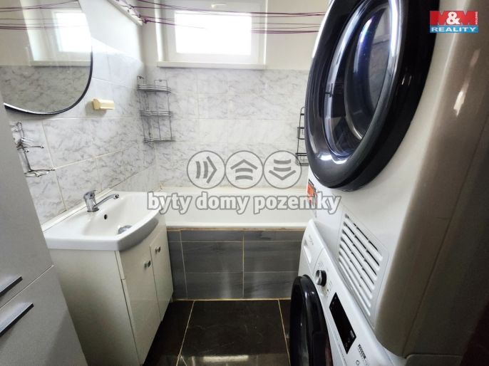 Prodej, Byt 3+1, Bitozeves