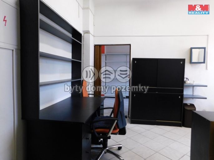 Pronájem, Obchod a služby, Cheb