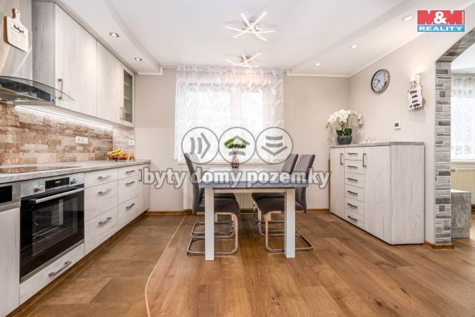 Prodej, Rodinný dům, Kostomlátky