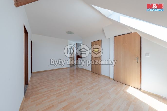 Pronájem, Byt 4+kk, Choryně