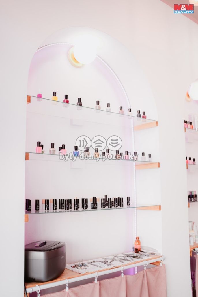 Prodej, Obchod a služby, Náchod