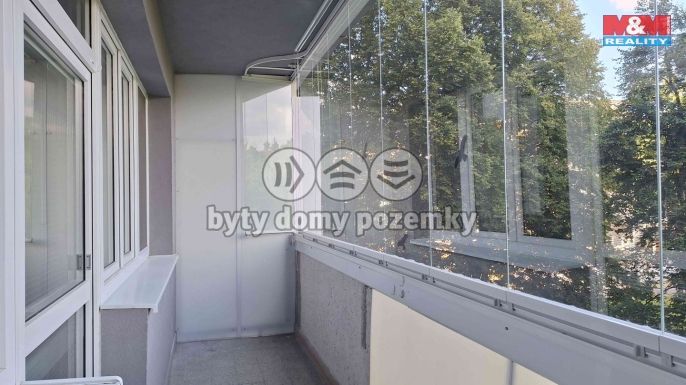 Pronájem, Byt 1+kk, Hrabyně