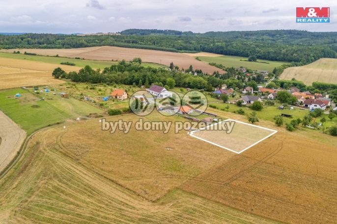 Prodej, Pozemek k bydlení, Lužany