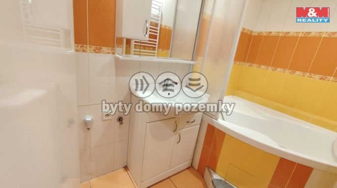 Pronájem, Byt 2+1, Most