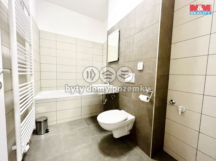 Pronájem, Byt 1+kk, Jablonec nad Nisou