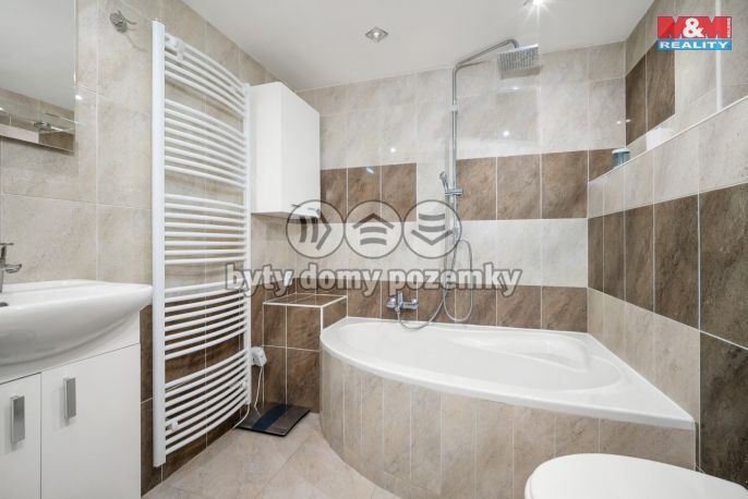 Prodej, Rodinný dům, Bavoryně