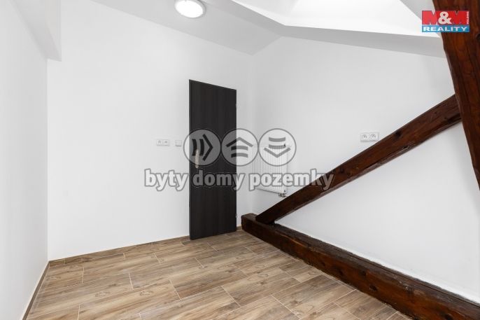 Pronájem, Byt 3+1, Pardubice