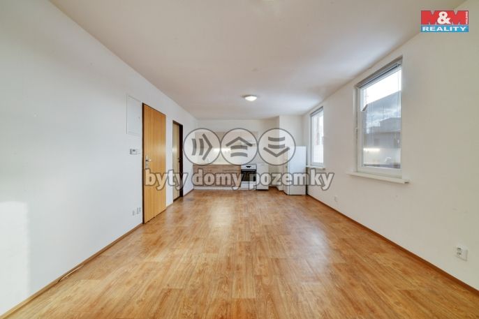 Pronájem, Byt 1+kk, Cheb