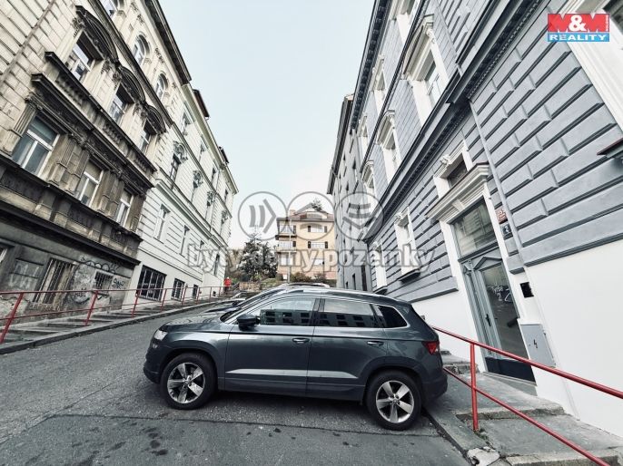 Pronájem, Byt 1+kk, Praha