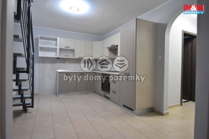 Pronájem, Byt 5+kk, Milovice