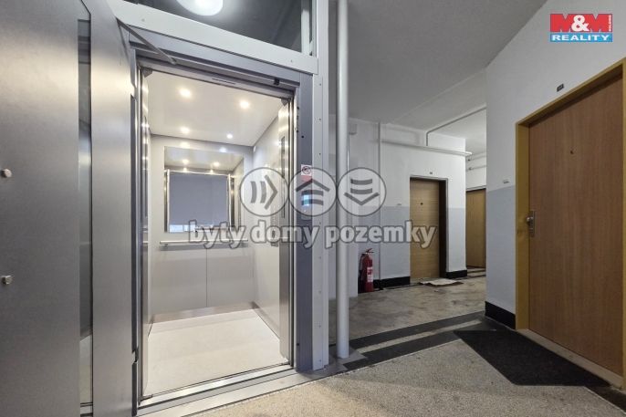 Pronájem, Byt 3+kk, Karlovy Vary