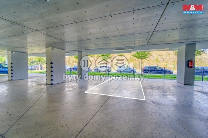Pronájem, Garážové stání, Plzeň