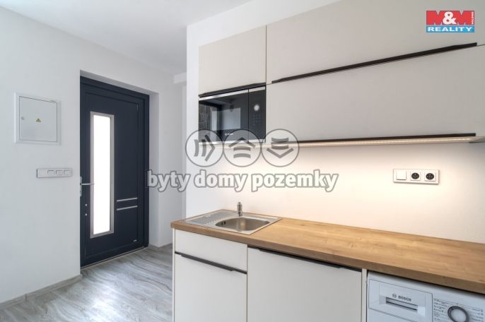 Pronájem, Byt 1+kk, Praha