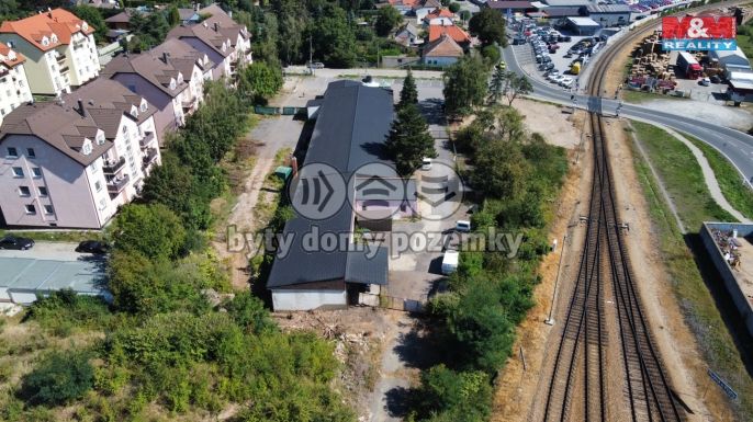 Pronájem, Obchod a služby, Chrášťany