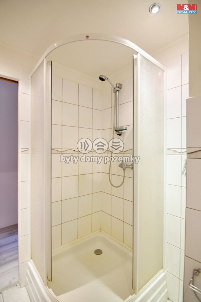 Pronájem, Byt 1+1, Děčín