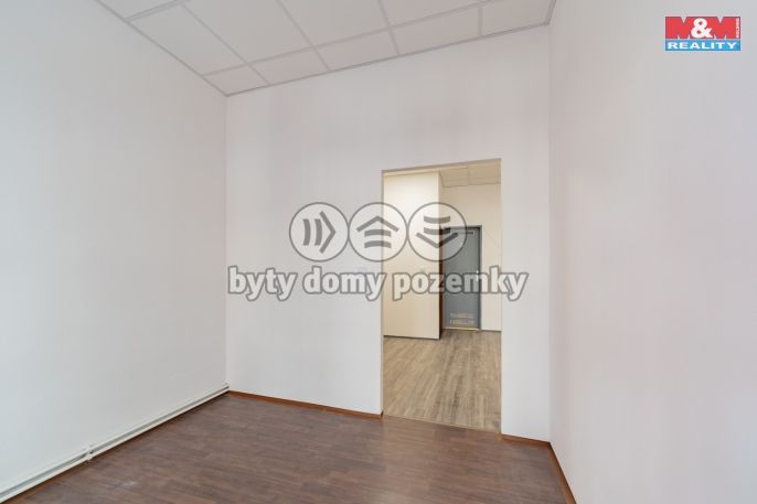 Pronájem, Obchod a služby, Cheb
