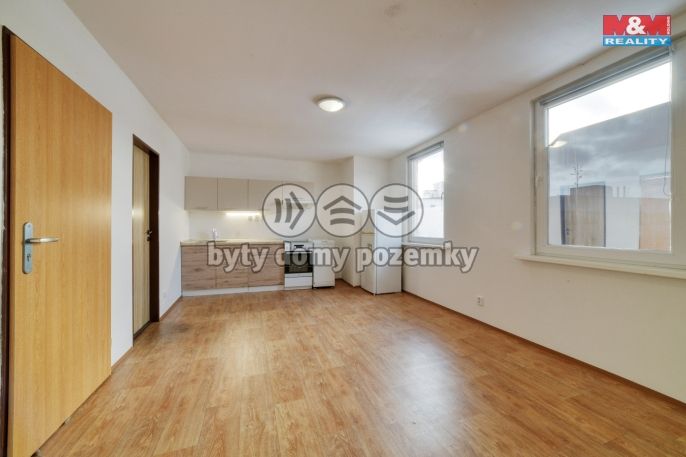 Pronájem, Byt 1+kk, Cheb