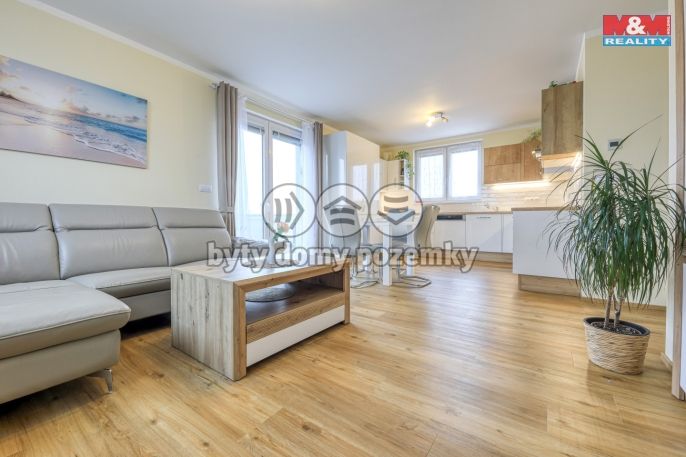 Prodej, Byt 4+kk, Vochov