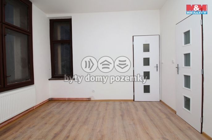 Pronájem, Byt 1+1, Úpice