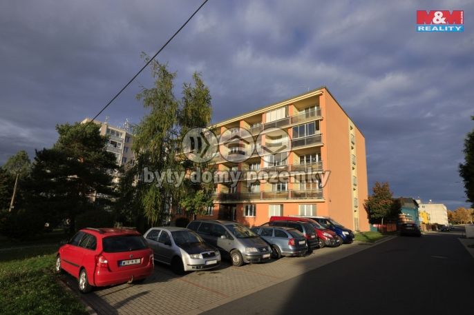 Pronájem, Byt 1+kk, Dobřany