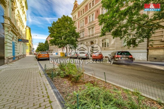 Prodej, Byt 5+1 a větší, Plzeň