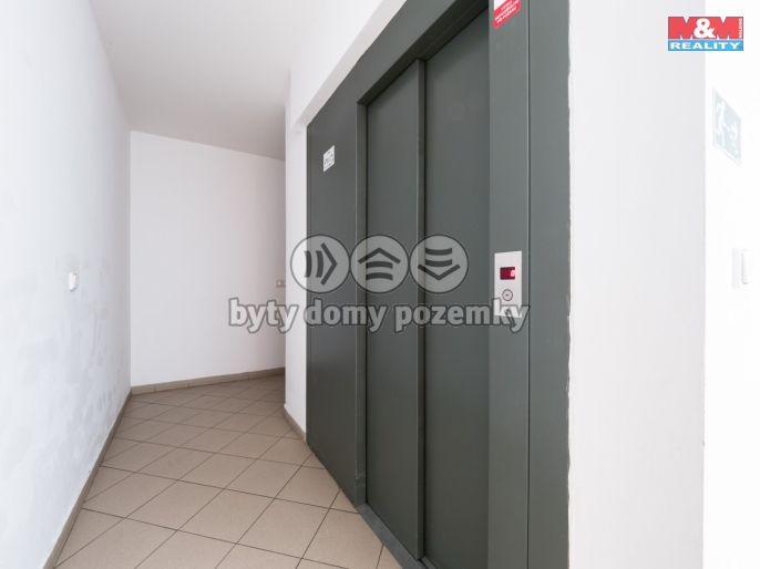 Pronájem, Byt 1+kk, Praha