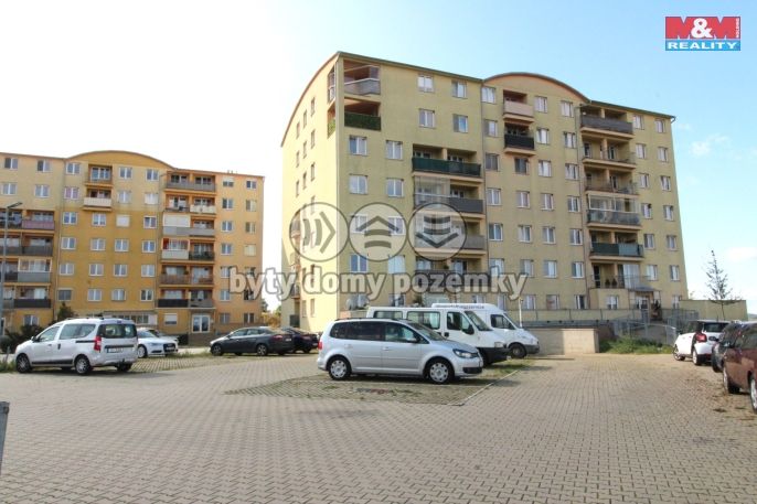 Pronájem, Byt 1+kk, Klecany