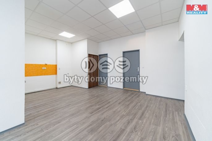 Pronájem, Obchod a služby, Cheb