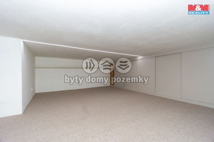 Prodej, Byt 2+kk, Pardubice