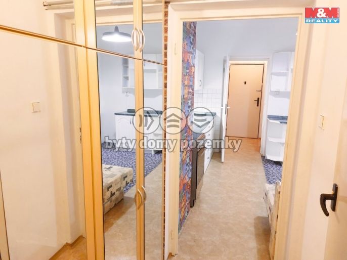 Pronájem, Byt 1+1, Mělník