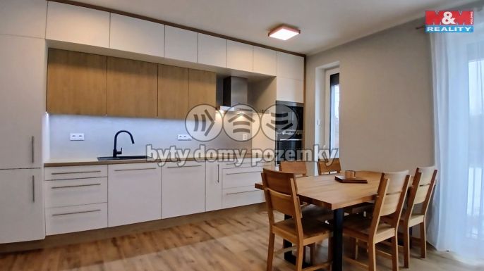 Pronájem, Byt 3+kk, Přezletice