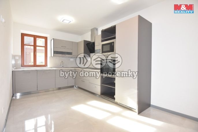 Pronájem, Byt 4+kk, Lysá nad Labem