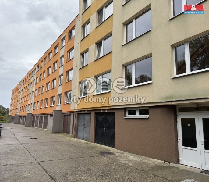 Prodej, Byt 2+kk, Louny