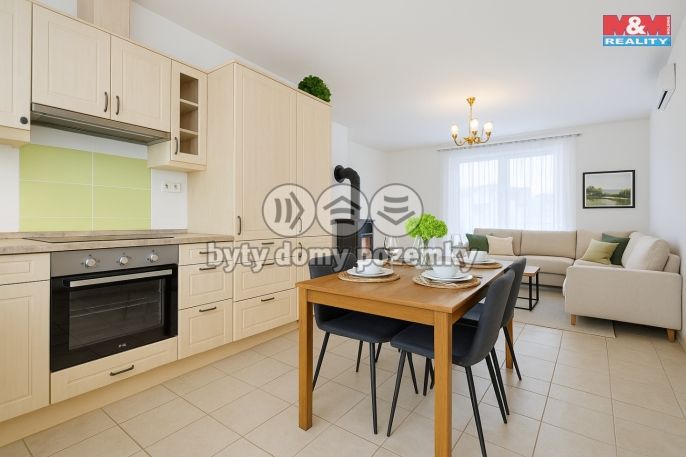 Prodej, Rodinný dům, Písty