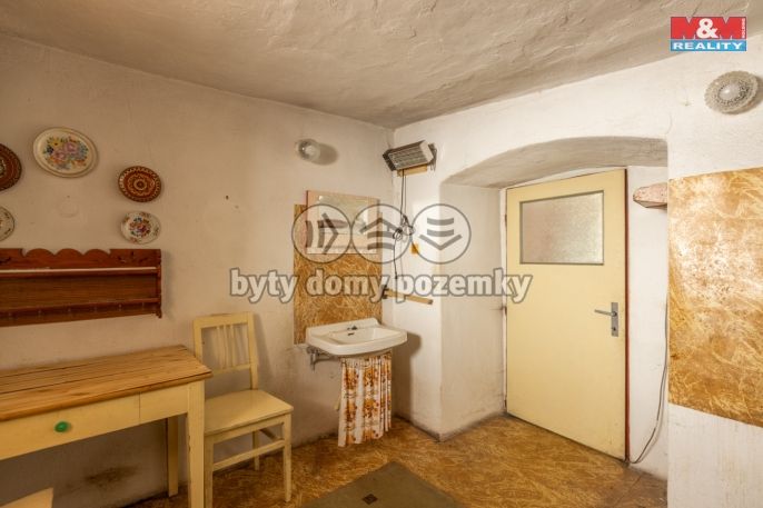 Prodej, Chalupa, Holovousy