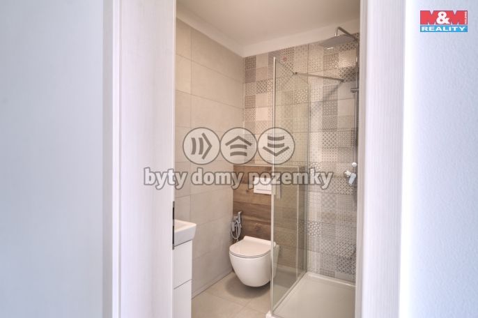 Pronájem, Byt 1+kk, Praha