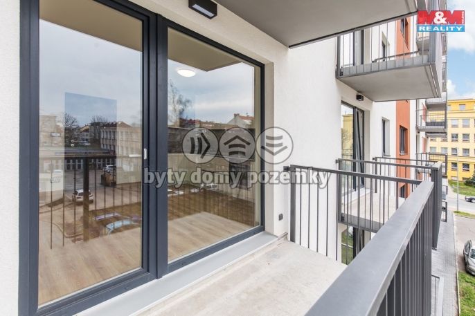 Pronájem, Byt 2+kk, Pardubice