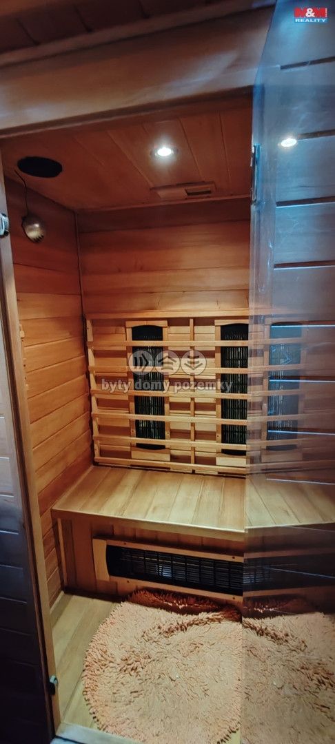 Pronájem, Byt 1+kk, Louňovice