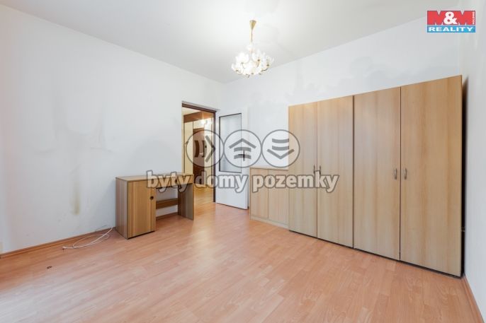 Prodej, Byt 3+1, Teplá