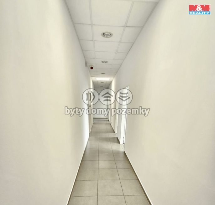 Pronájem, Kancelářský prostor, Nupaky